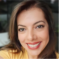 Rochana Grossi Freire