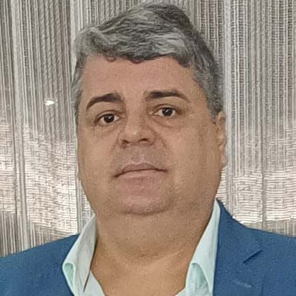 DANIEL LYRIO