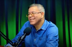 César Albenes